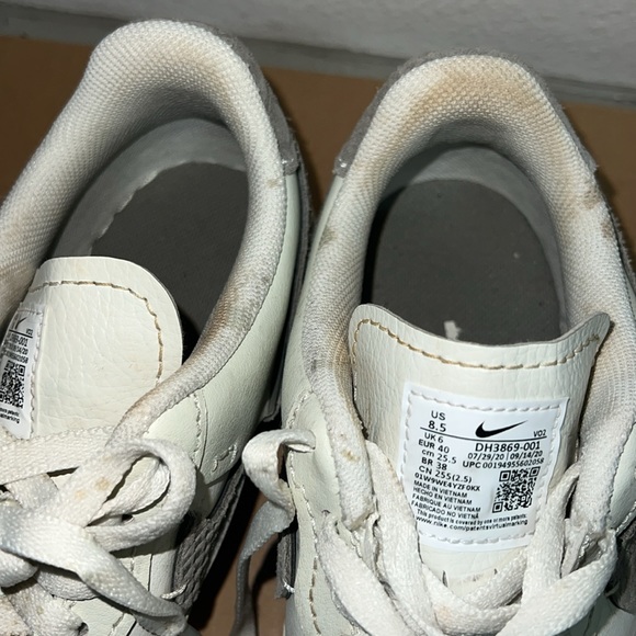 Nike Air Force 1 Low LXX
Sea Glass Python (Women's) - Picture 8 of 11